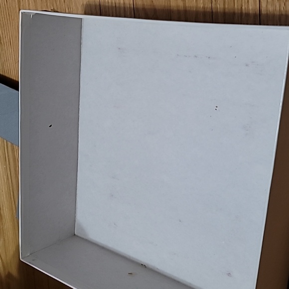 Trivial Pursuit Vintage 1983 Baby Bomber Edition Board Game - Picture 11 of 16